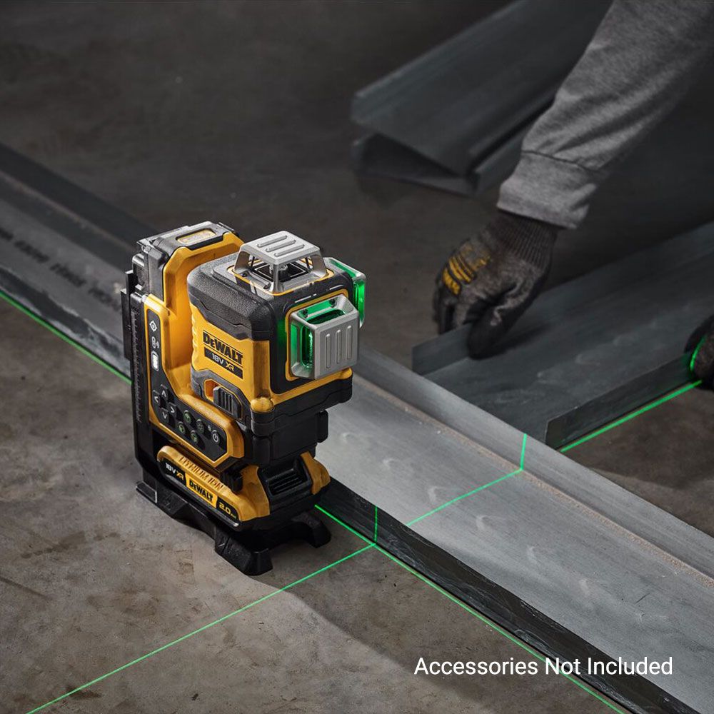 Nivel Láser autonivelante VERDE con contol remoto de 3 líneas 360° XR 18V con batería 18V Li-Ion 2Ah