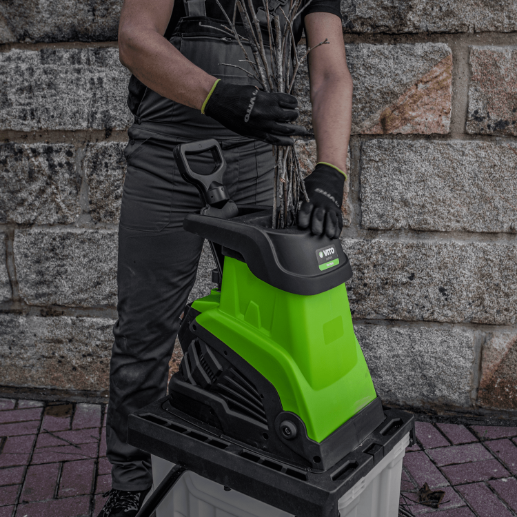 TRITURADORA DE RAMAS 2500W
